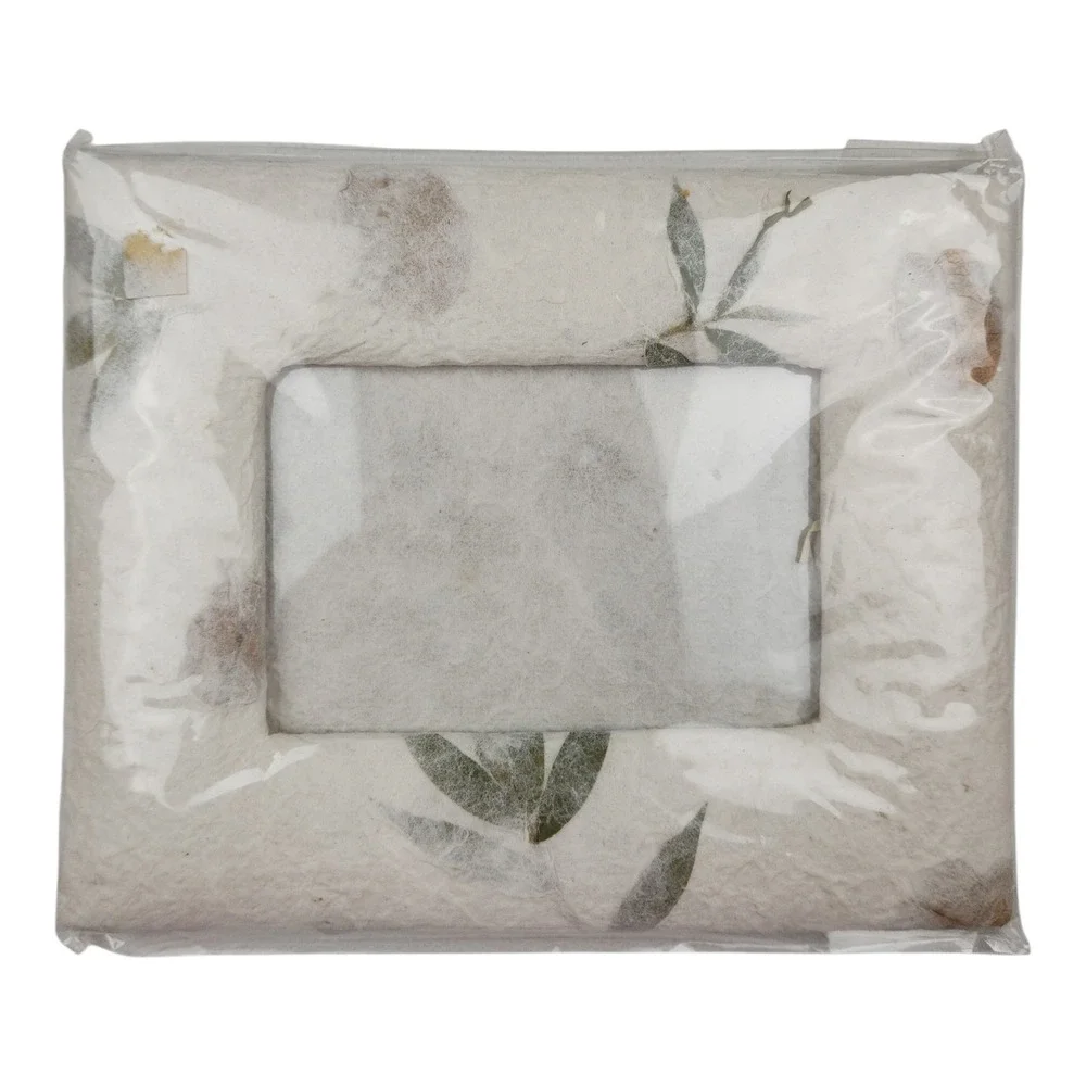 Handmade Mulberry Paper Picture Frame 4x6 Cream Botanical Leaf‎ Pressed Flowers